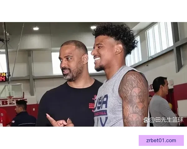 杰伦-格林谈得分方式多样化与球迷互动提升进攻效率